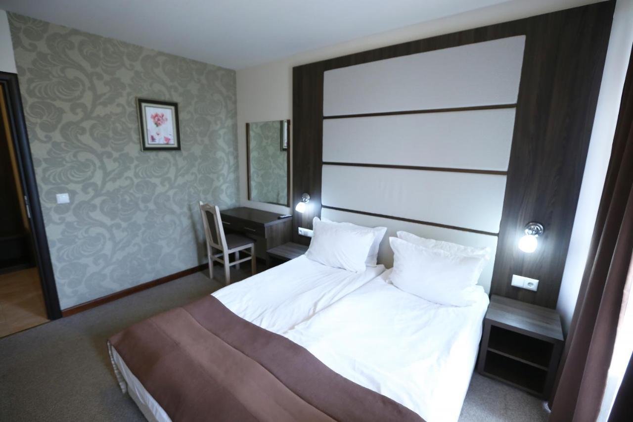 Hotel Zara Bansko Exteriör bild