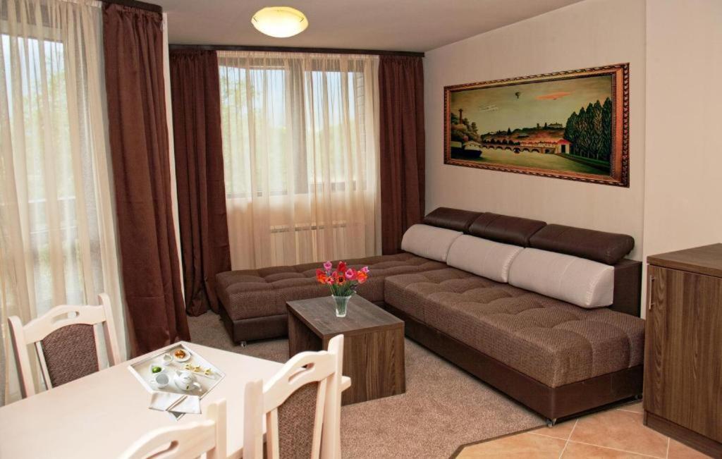 Hotel Zara Bansko Exteriör bild