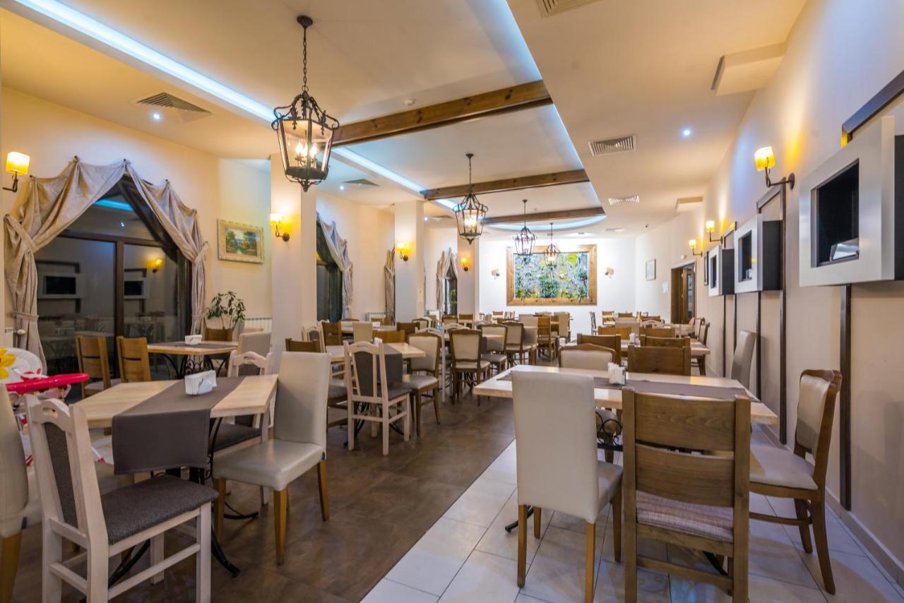 Hotel Zara Bansko Exteriör bild